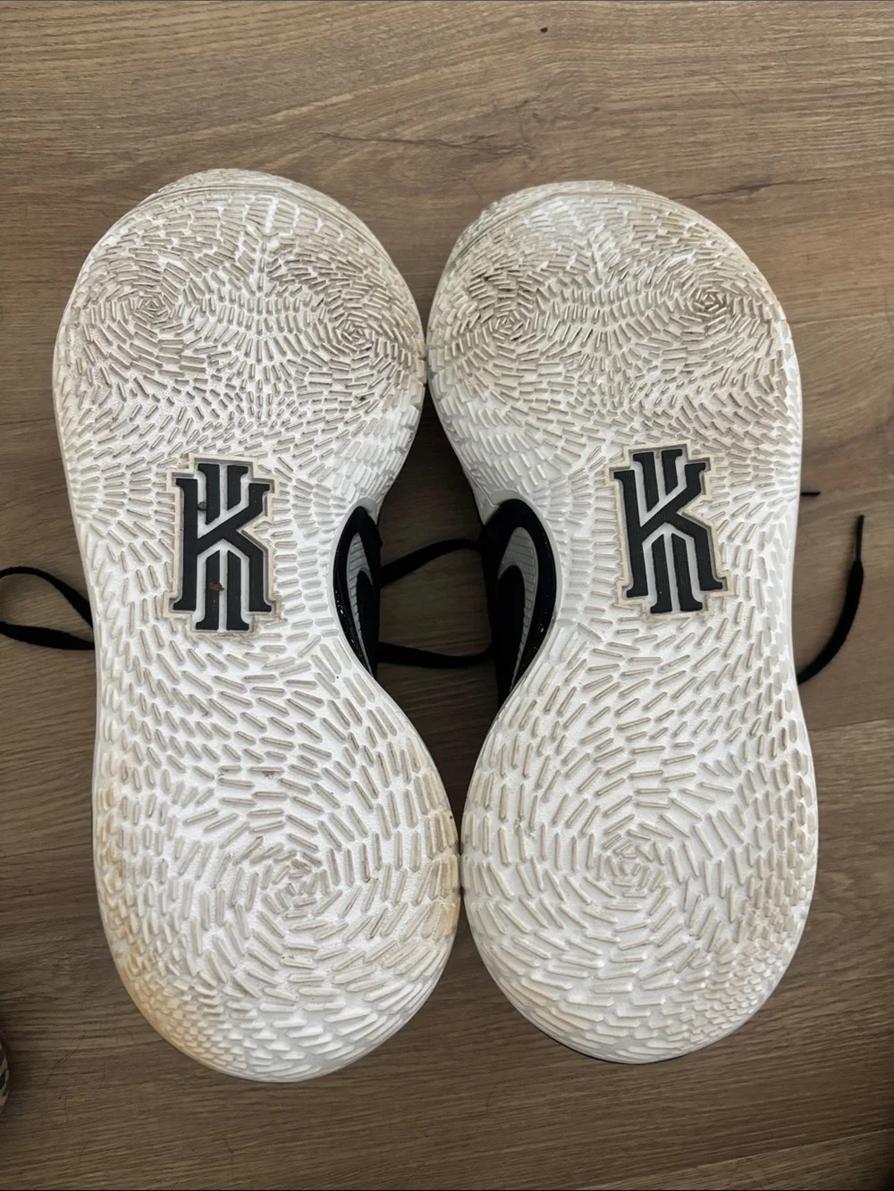 Nike Black and White Athletic Basketball Shoes
